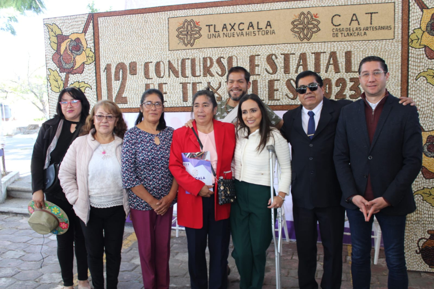 Premian a los ganadores del XII Concurso Estatal de Textiles 2023