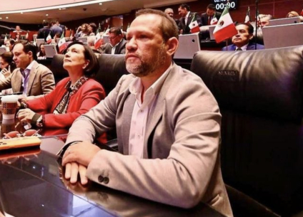 Senador de MC justifica su ausencia durante votación de la reforma judicial: "La familia es primero"