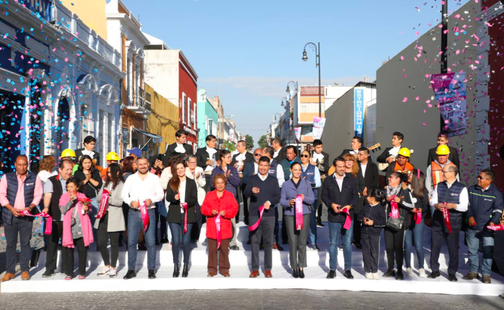 Entregan rehabilitación de calles del Centro Histórico