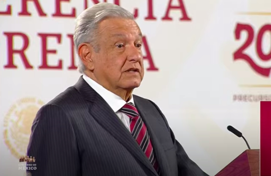 Medios de información están entregados por completo a las mentiras: AMLO