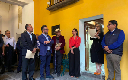 Presentan una nueva edición de "De par en par"