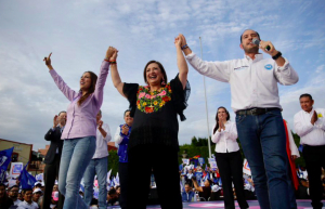 PAN compara precampañas del régimen y la oposición: lo de Sheinbaum fue despilfarro, Xóchitl recorrió el país con agallas