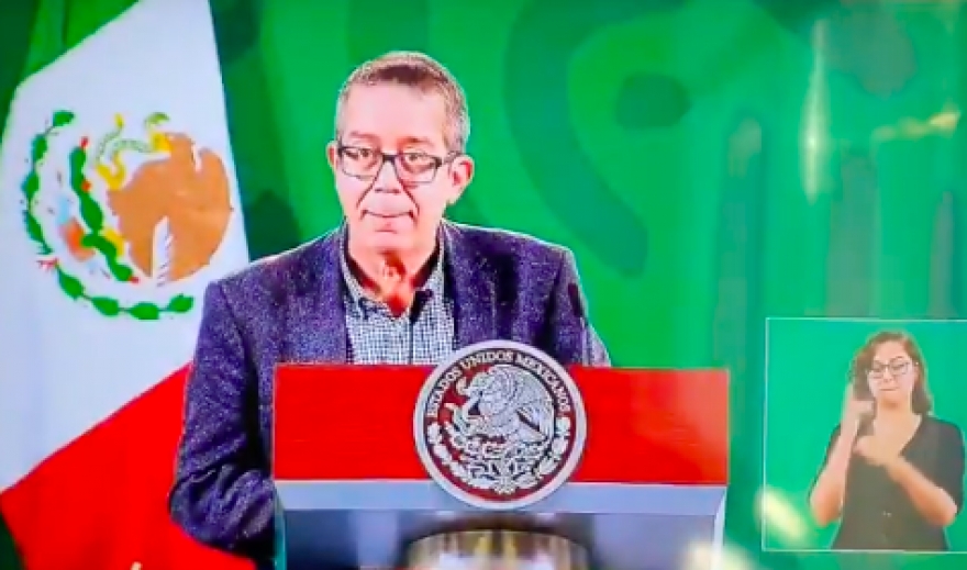 Afirma Jenaro Villamil que colaboradores de Loret de Mola pidieron detener el montaje