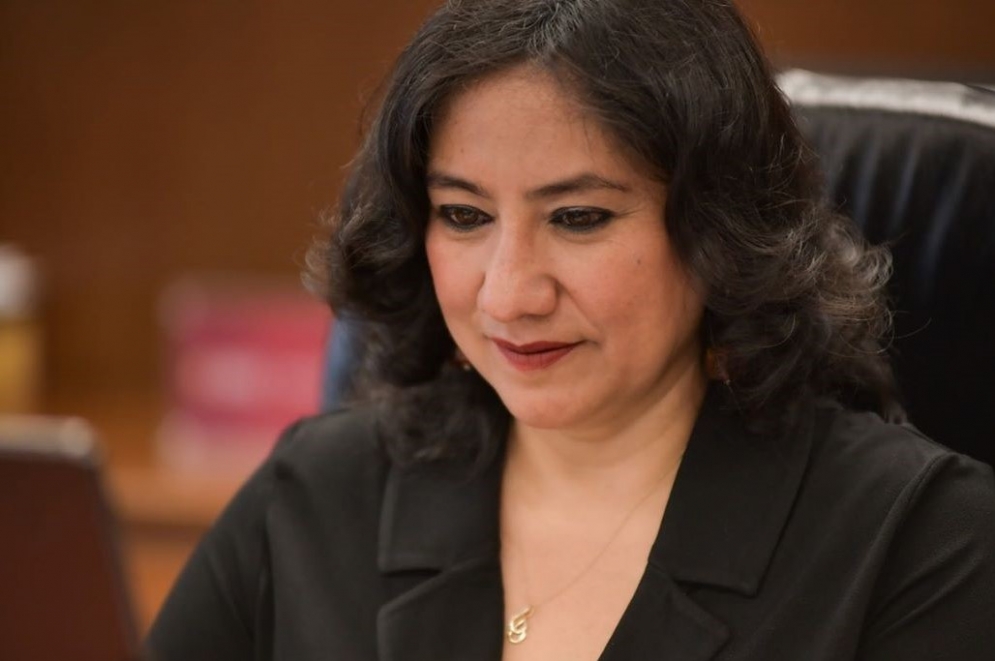 Irma Sandoval