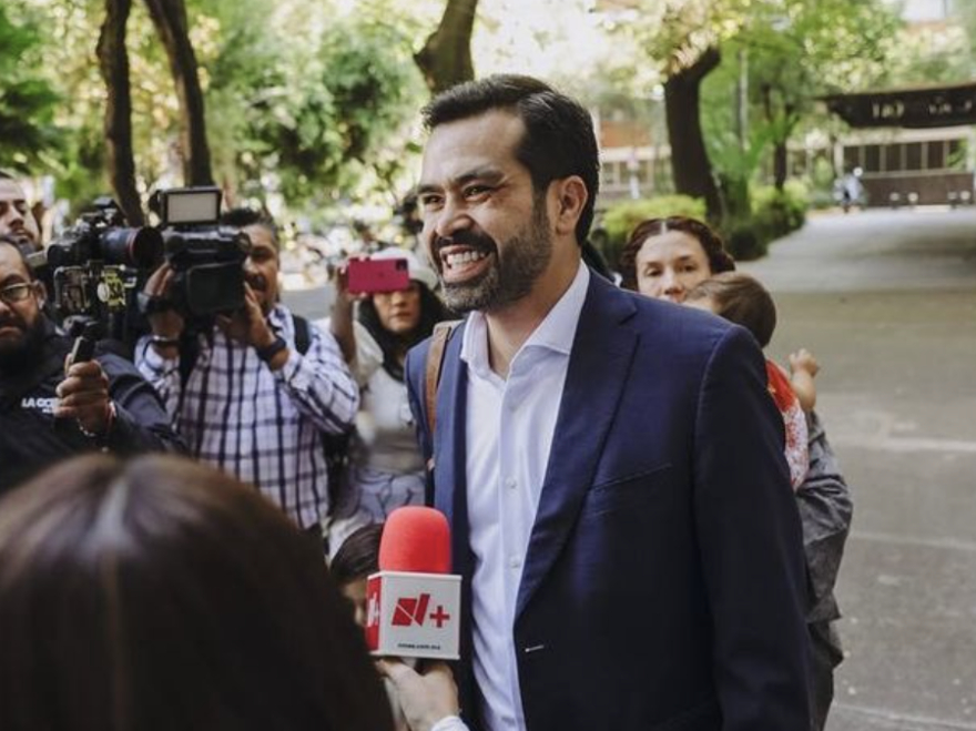 Máynez regresa a la escena pública para pedir que gabinete de próximos presidentes sea electo por voto popular