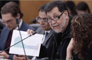 Noroña exige acabar con el “actual sistema económico”: “es depredador”, dice