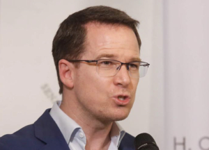 Anaya califica como burla a los mexicanos que Sheinbaum designara a Gatell como representante de México en la OMS