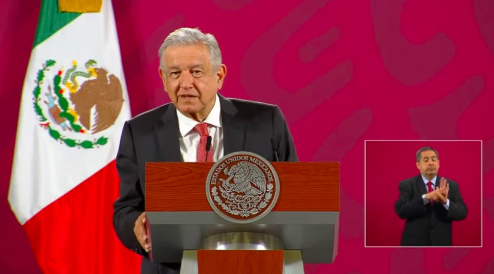 No hace falta el cubrebocas si se guarda sana distancia: AMLO