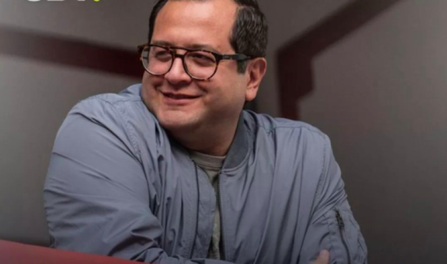 José Ramón López Beltrán pide a Elon Musk acabar con la guerra sucia en Twitter