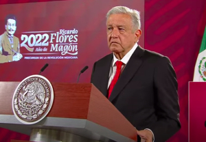 Baja la calificación de AMLO en septiembre 2022; pasa de 59% a 56%