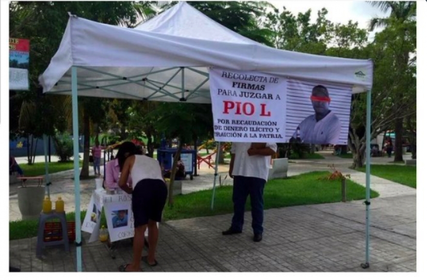 Organizan recolecta de firmas en Veracruz para investigar al hermano de AMLO