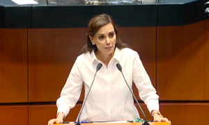 Lilly Téllez cuestiona a senadores de Morena en tribuna, los llama ‘hienas’ y ‘corruptos’