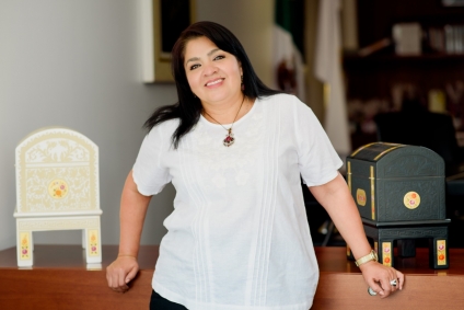 Nestora Salgado