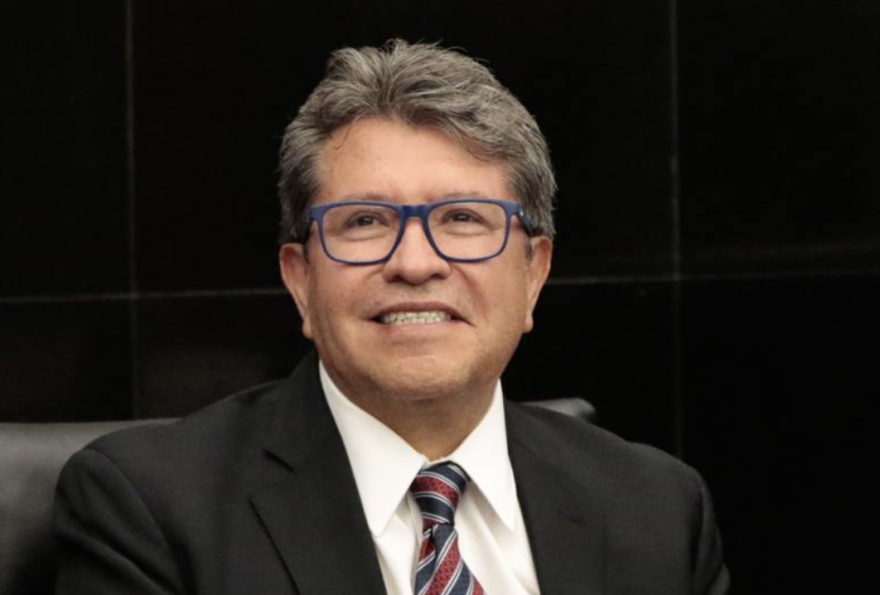 Monreal plantea darle más poder al Presidente de la República para brindar amnistía de manera directa