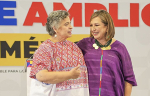 Xóchitl Gálvez respalda a Beatriz Paredes: “La única manera de ir al PRI es con Beatriz”