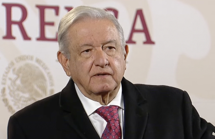 AMLO defiende su decisión de cancelar el NAIM: “había como 30 o 40 metros de fango”, dice