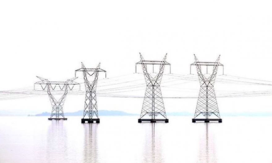 Otro juez suspende definitivamente reformas a la Ley de la Industria Eléctrica impulsada por AMLO