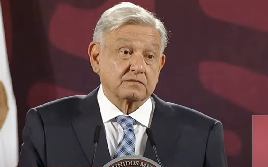 AMLO se lanza contra la UNAM por emitir informes de los peligros de la reforma judicial morenista: “qué se tienen que meter ellos?