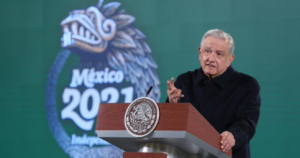 Asegura AMLO que descontento de clase media es porque se quitaron privilegios