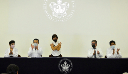 Presenta director de la facultad de medicina su 2do informe de labores