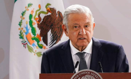 AMLO ahora se lanza contra Elba Esther y recuerda que contribuyó al fraude de 2006