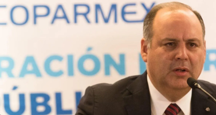 Gustavo de Hoyos se destapa; anuncia que buscará la presidencia de México