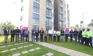 Inauguran viviendas en la colonia Bosques de San Sebastián