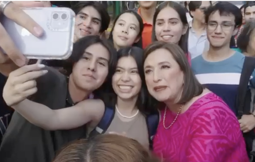 Reconoce Xóchitl Gálvez a la UDG por encuentro constructivo con estudiantes: “Escucharé a todos y bienvenida la crítica”