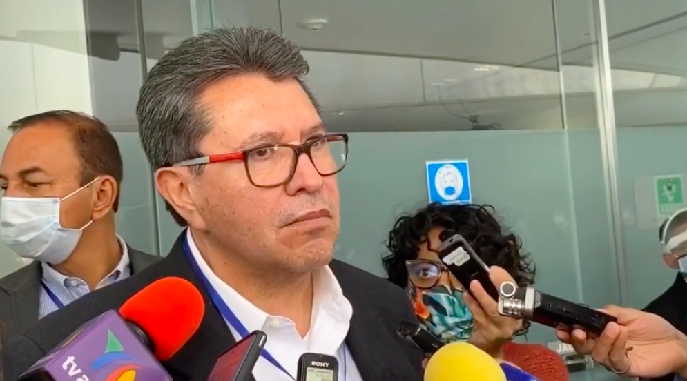 Monreal pide ‘cooperacha’ para damnificados… lo tunden en redes por desaparición de FONDEN