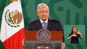 AMLO empieza gira por Oaxaca para iniciar festejos por 200 años de Independencia