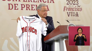 AMLO invita a todos a ver a México en el Mundial de Béisbol