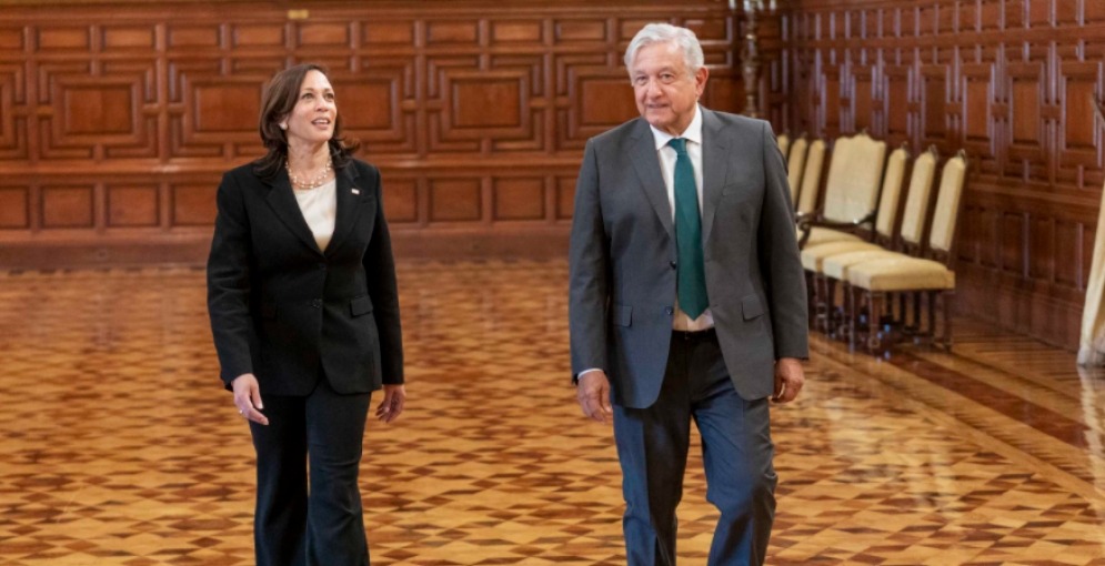 Kamala Harris y AMLO en Palacio Nacional