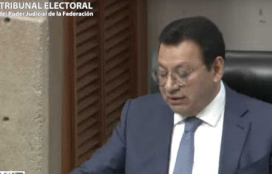 INE debe implenetar mecanismos para que personas con discapacidad puedan votar por internet: TEPJF