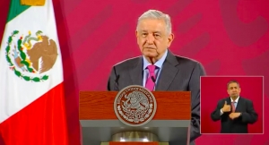 Se debe orientar no prohibir: AMLO sobre la venta comida chatarra