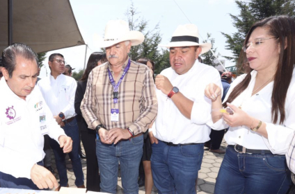 Organiza la 4T primera feria regional "de la gente del campo"