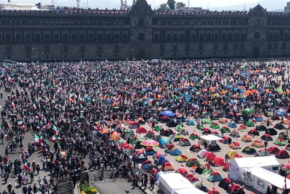 Frente Nacional Anti AMLO (FRENAAA)