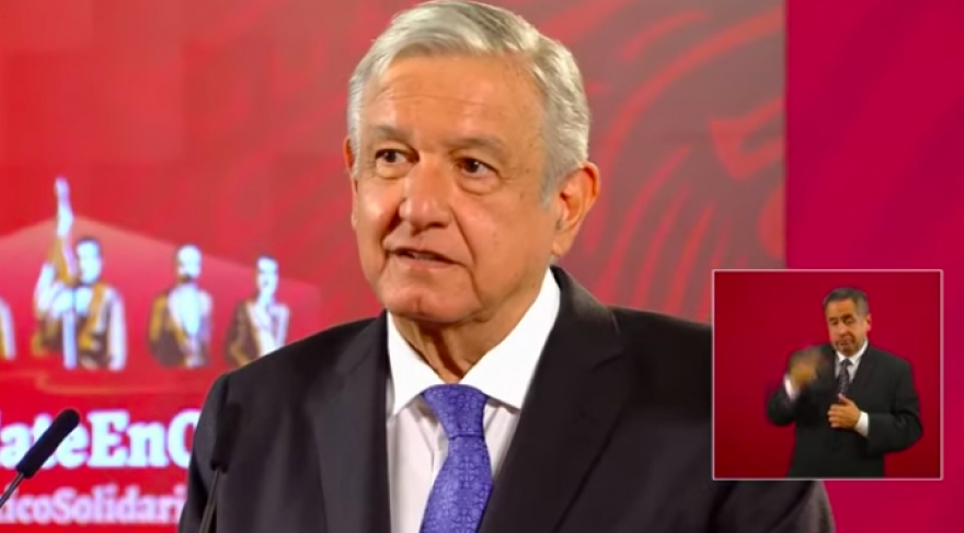 AMLO se lanza contra Krauze y Camín; "recibían apoyos especiales del gobierno"