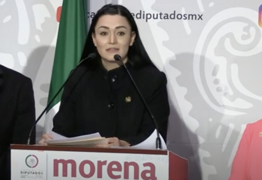 Morena busca aprobar ley para multar con 4 mil pesos a quien insulte a AMLO y otros funcionarios