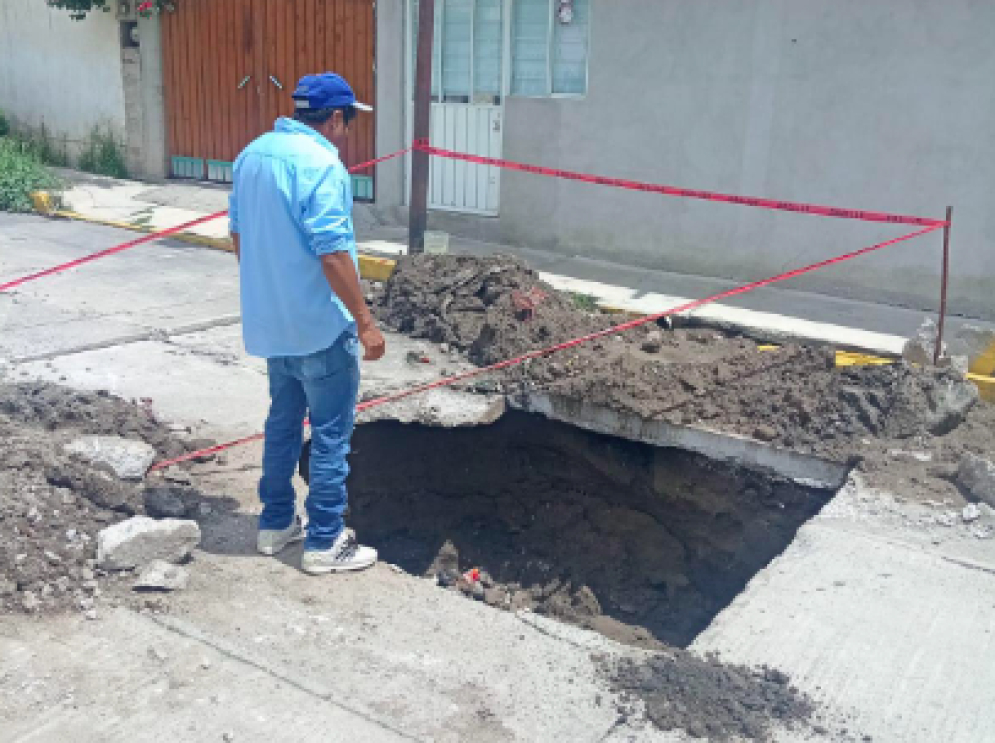 CAPAMH realiza maniobras de reparación en la comunidad de San Sebastián.