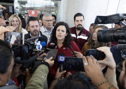 Luisa Alcalde pide a coahuilenses “agarrar todo” lo que les de el gobierno del estado: “Agarren todo apoyen a quien les dicte su conciencia”, dice