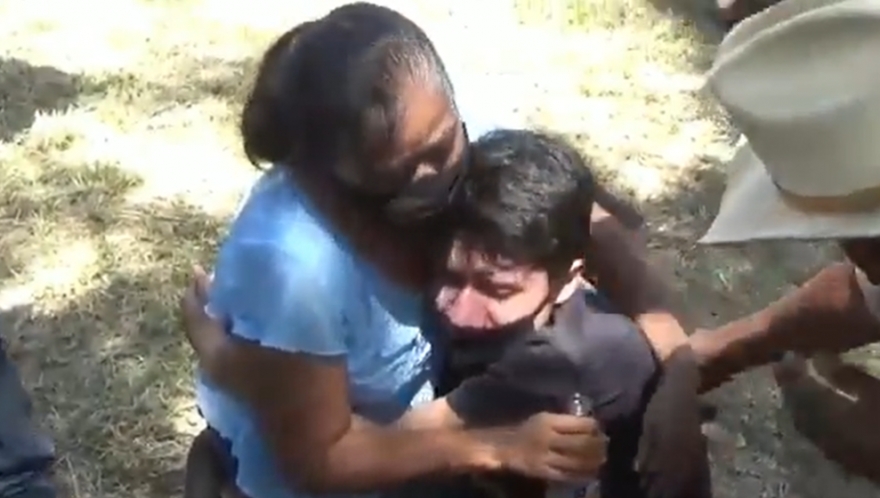 Elementos de seguridad agreden a joven que intentaba acercarse a AMLO para pedirle que le devolvieran trabajo a su mamá