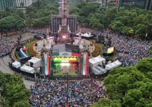 Brugada presume 1 millón 350 mil aficionados en sedes de transmisión del México vs Inglaterra