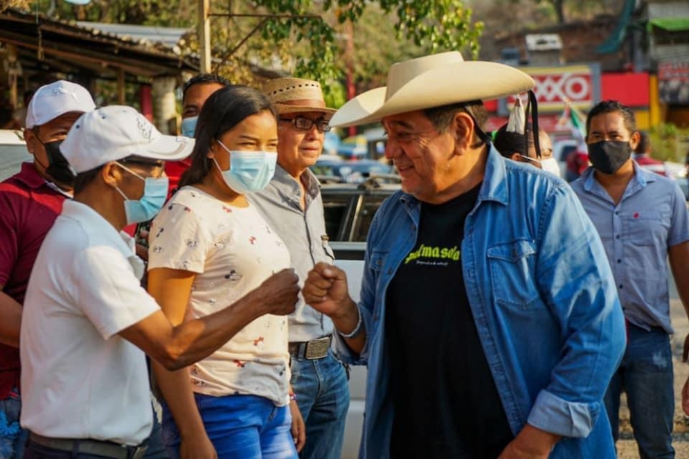 Félix Salgado le hecha la culpa a Carlos Salinas de no ser candidato