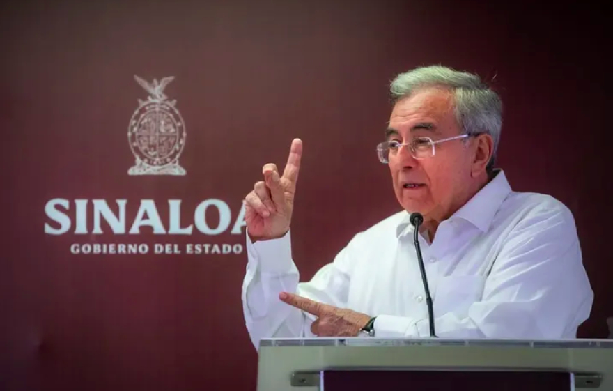 Gober morenista minimiza retenes de civiles armados: “es exagerar”, dice a periodistas