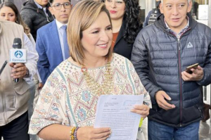 Xóchitl Gálvez enfrenta a la 4T y la FGR: “El que nada debe, nada teme”