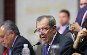 Muñoz Ledo asegura que Echeverría fue un “transformador”