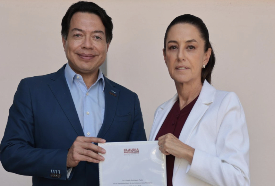 Morena entrega a Sheinbaum encuestas respecto al poder judicial