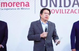 Multan a Mario Delgado y Morena por promocionar indebidamente la revocación de mandato