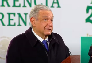 Rechaza AMLO que en la mañanera se pidan periodistas “paleros”