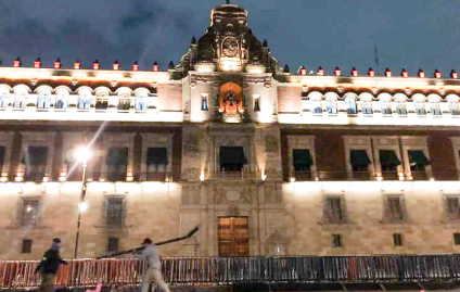 Despliegan a Marinas para resguardar Palacio Nacional ante marchas por el 8M